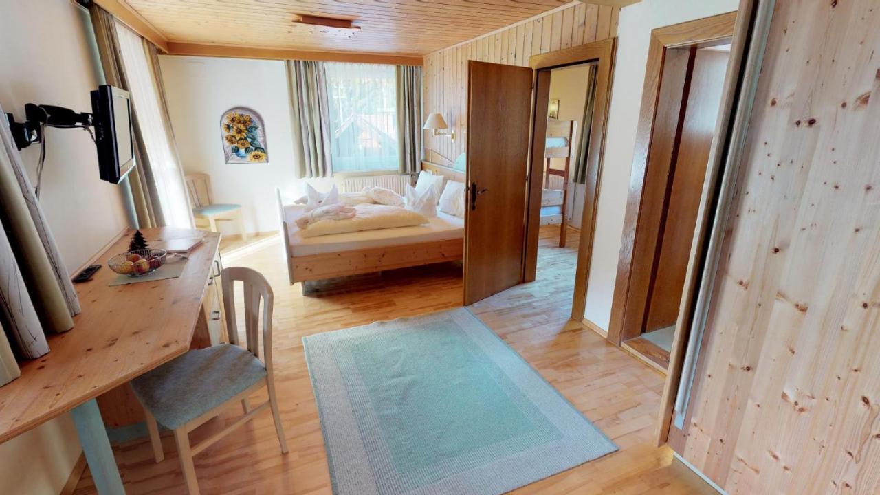 Das Kleine Familienhotel Koch Krems in Kaernten 外观 照片